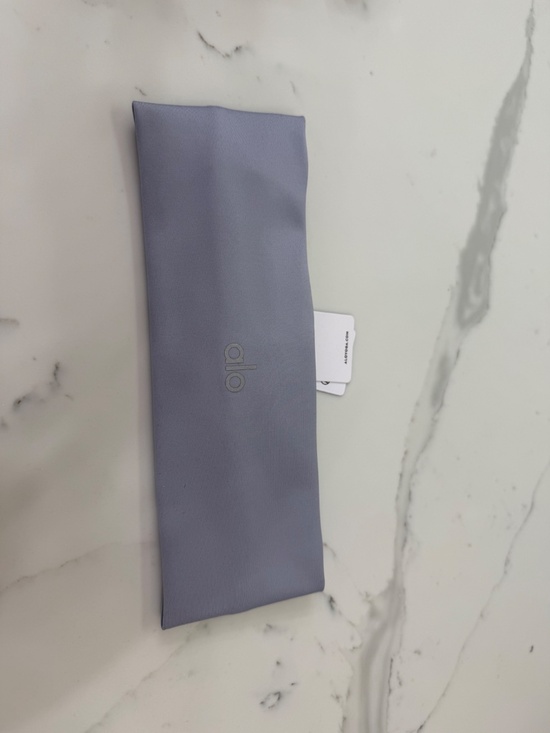 Airlift Headband – Winter Frost (Brand New With Tags, Sweat-Wicking) main image 4